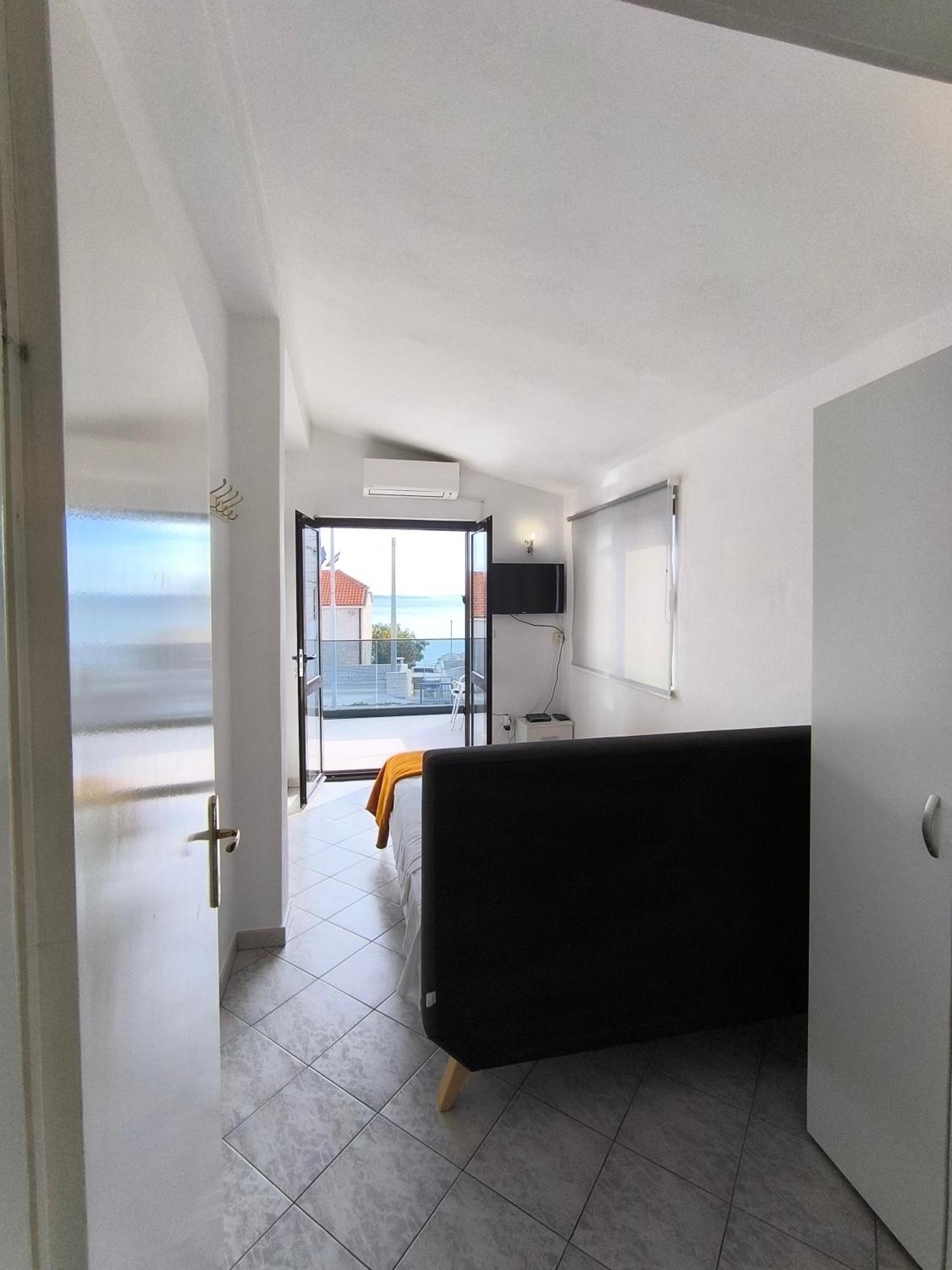 Apartments Villa Tanja โปดสตรานา ภายนอก รูปภาพ