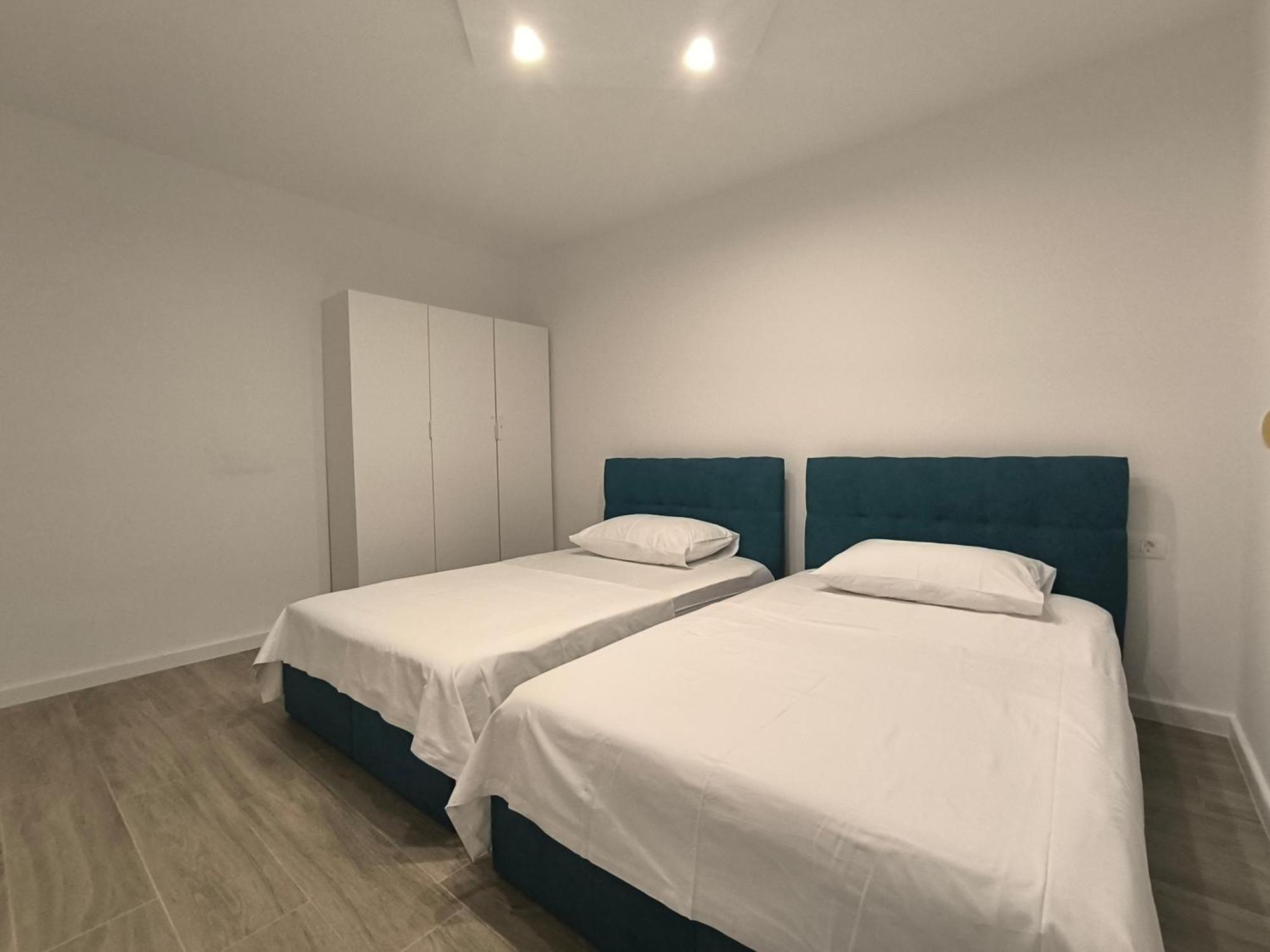 Apartments Villa Tanja โปดสตรานา ภายนอก รูปภาพ