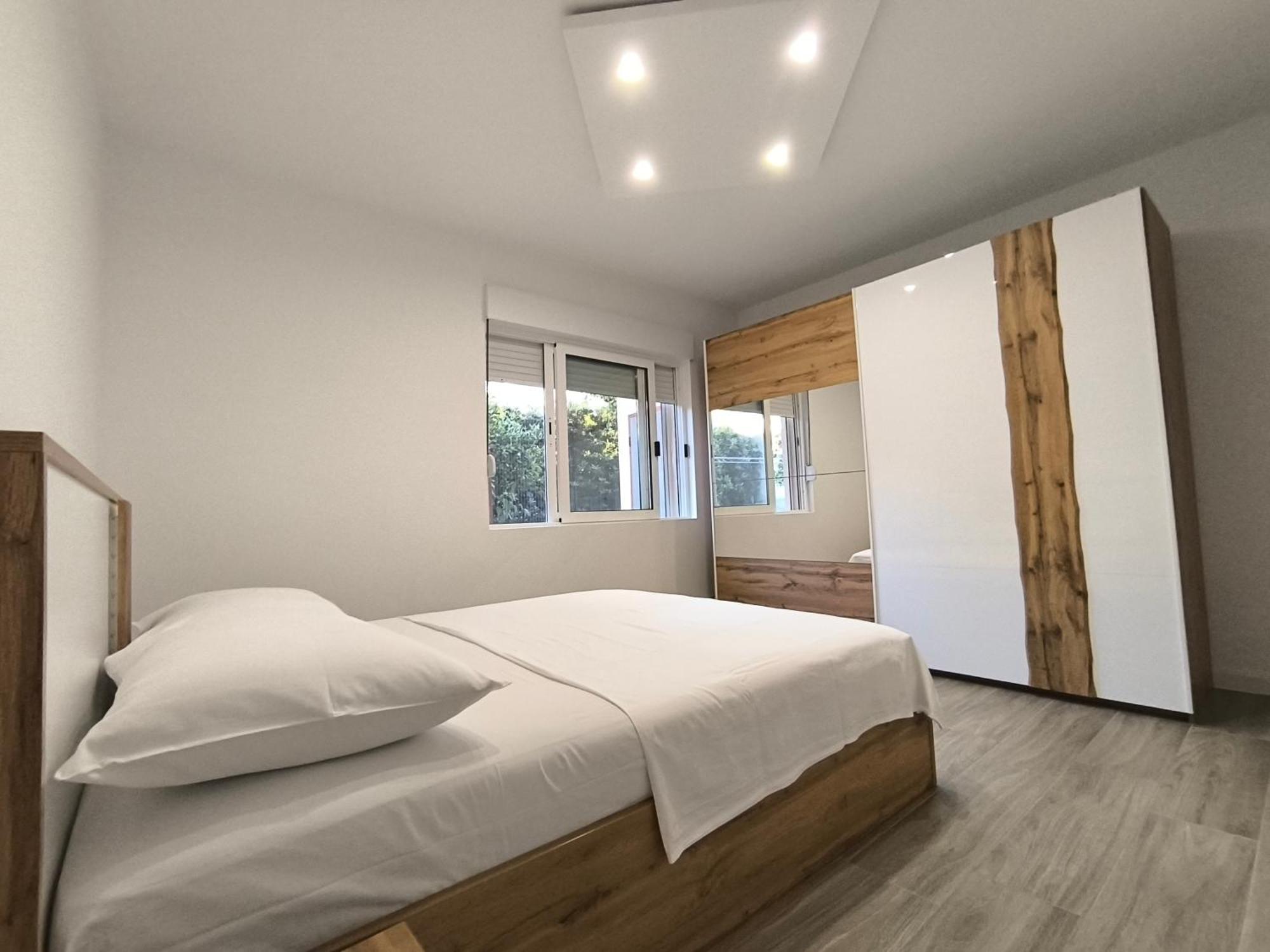 Apartments Villa Tanja โปดสตรานา ภายนอก รูปภาพ